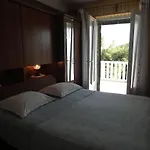 Διαμέρισμα Apartments Holiday *