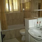 Διαμέρισμα Apartments Holiday *