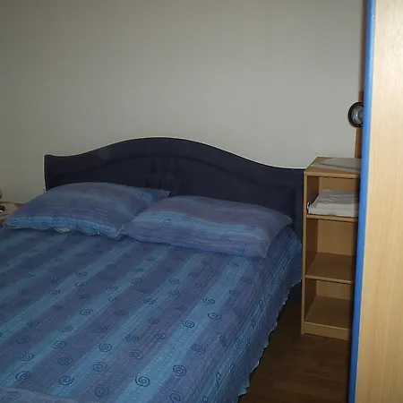 Apartments Holiday Lumbarda