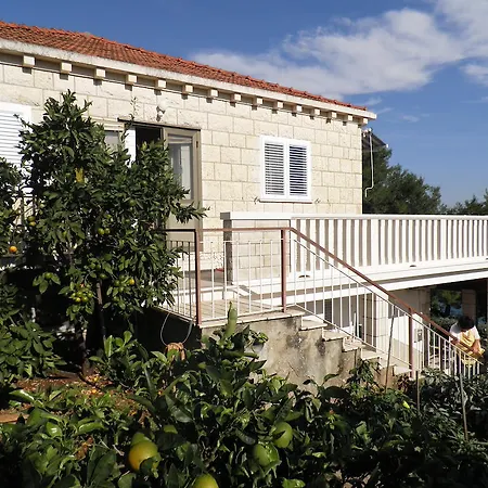 Apartment Apartments Holiday Lumbarda