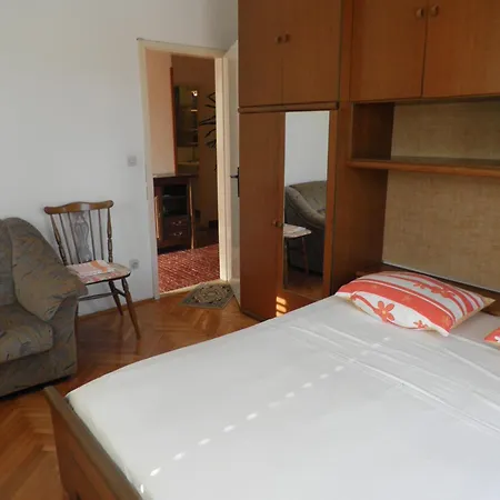 Apartment Apartments Holiday Lumbarda
