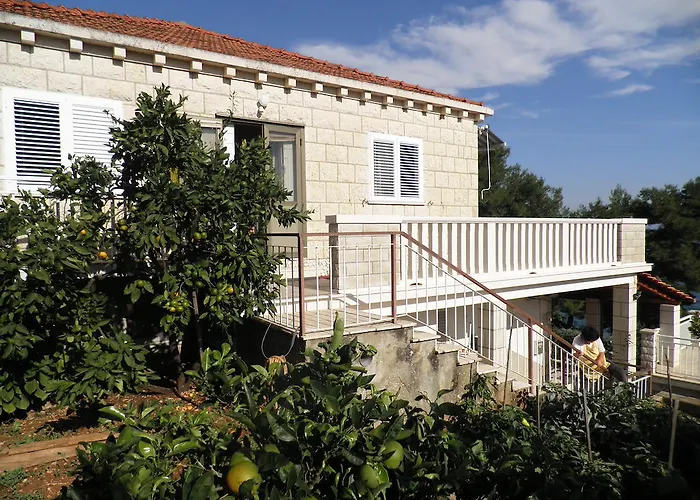 Apartamento Apartments Holiday Lumbarda