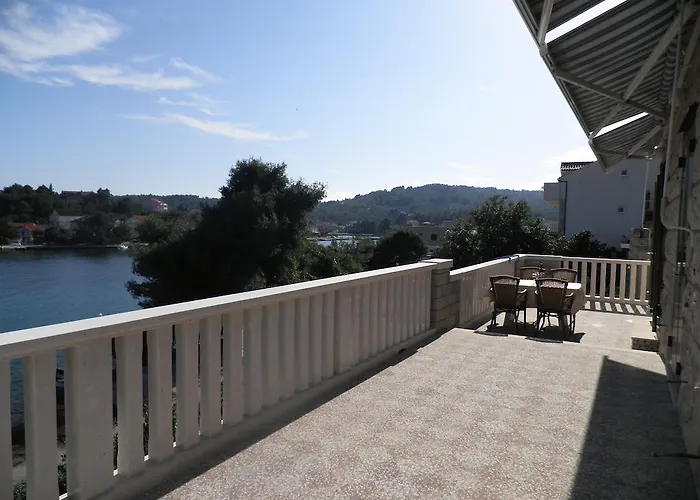 Apartamento Apartments Holiday Lumbarda