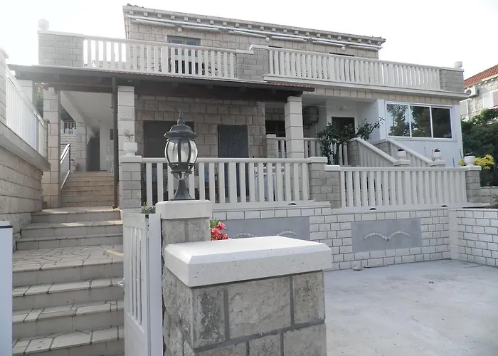 Apartamento Apartments Holiday